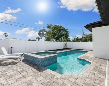 734 109th Avenue N - Photo Thumbnail 22