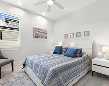 734 109th Avenue N - Photo Thumbnail 13