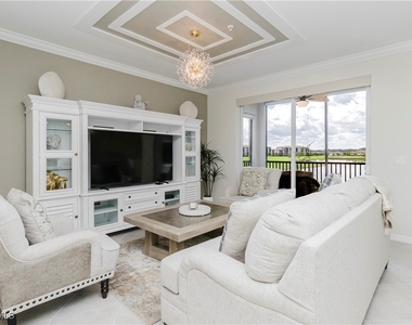 5583 Double Eagle Circle - Photo Thumbnail 5