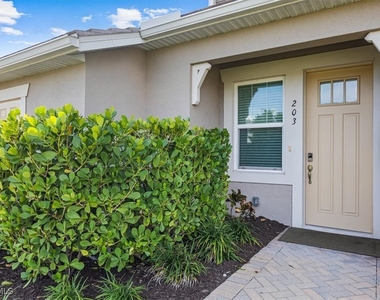 4687 Arboretum Circle - Photo Thumbnail 2