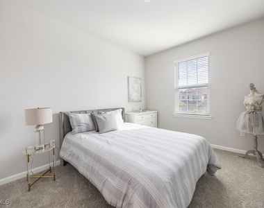 4687 Arboretum Circle - Photo Thumbnail 19