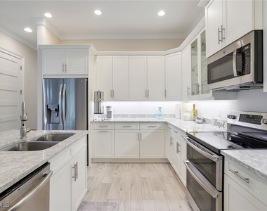5831 Haiti Drive - Photo Thumbnail 5