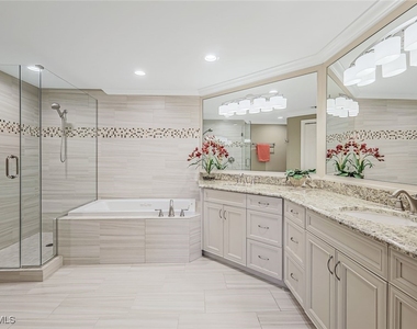 8471 Abbington Circle - Photo Thumbnail 10