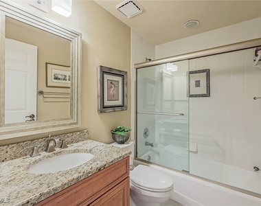 8471 Abbington Circle - Photo Thumbnail 12