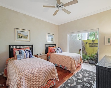 8471 Abbington Circle - Photo Thumbnail 13