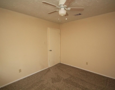 24002 Silversmith Lane - Photo Thumbnail 9