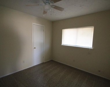 24002 Silversmith Lane - Photo Thumbnail 11