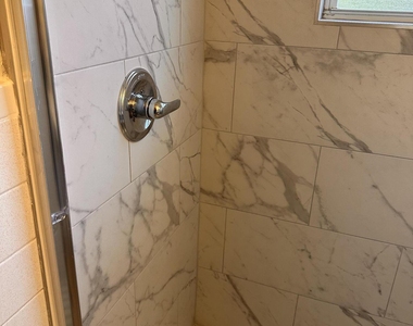 140 Niemira Avenue - Photo Thumbnail 14