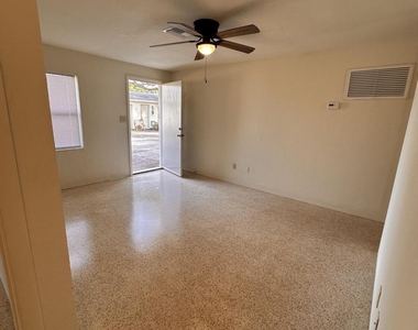 140 Niemira Avenue - Photo Thumbnail 2
