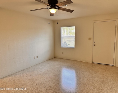 140 Niemira Avenue - Photo Thumbnail 3