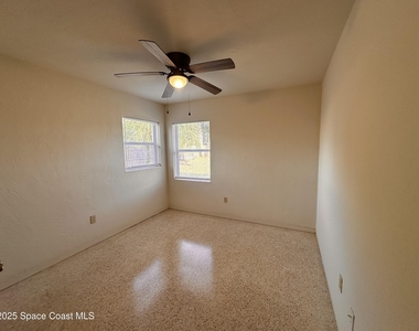 140 Niemira Avenue - Photo Thumbnail 10