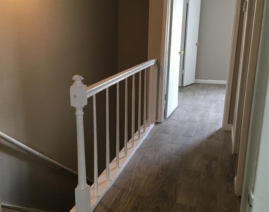 6200 W W Tidwell Road - Photo Thumbnail 4