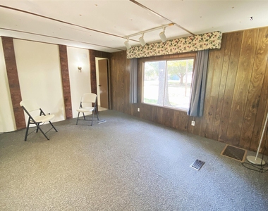 14662 Brooks - Photo Thumbnail 10