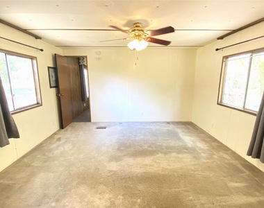 14662 Brooks - Photo Thumbnail 8