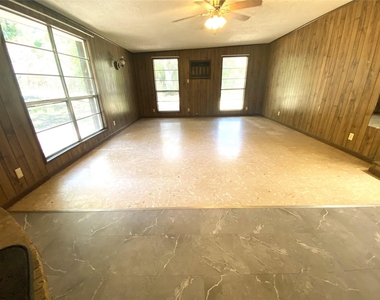 14662 Brooks - Photo Thumbnail 1
