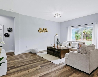 189 Statler Street - Photo Thumbnail 12