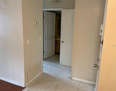 233 Red Maple Place - Photo Thumbnail 11