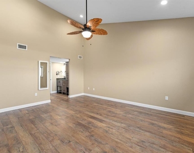 9604 Cortez Road W - Photo Thumbnail 14