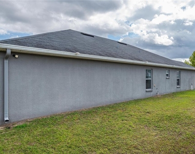 501 Interlock Street - Photo Thumbnail 5