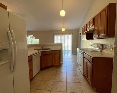 1613 Sail Drive - Photo Thumbnail 10