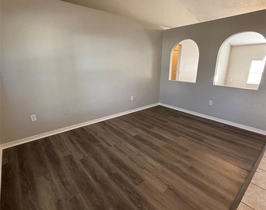 1613 Sail Drive - Photo Thumbnail 3