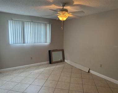 904 Lake Destiny Road - Photo Thumbnail 8