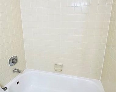 1017 S Hiawassee Road - Photo Thumbnail 12