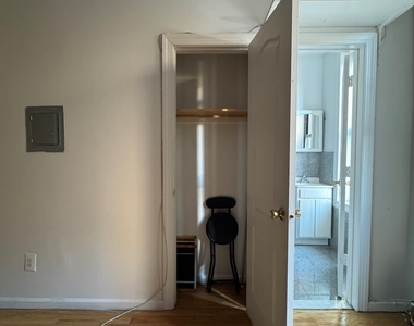 194 Edgecombe Avenue - Photo Thumbnail 4