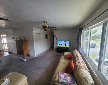 22481 Westchester Boulevard - Photo Thumbnail 2