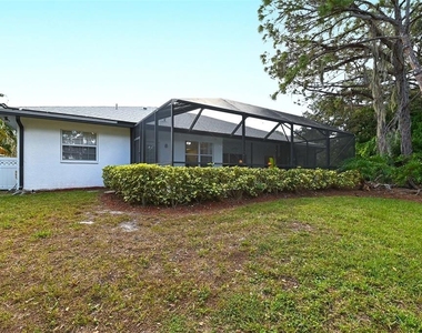 3866 Surrey Court - Photo Thumbnail 51