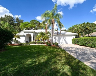 3866 Surrey Court - Photo Thumbnail 2