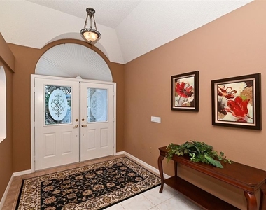 3866 Surrey Court - Photo Thumbnail 17