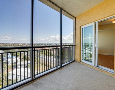 501 Haben Boulevard - Photo Thumbnail 19