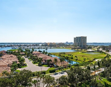 501 Haben Boulevard - Photo Thumbnail 5