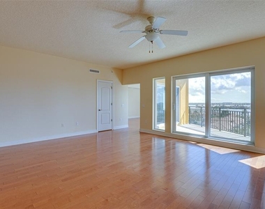 501 Haben Boulevard - Photo Thumbnail 11