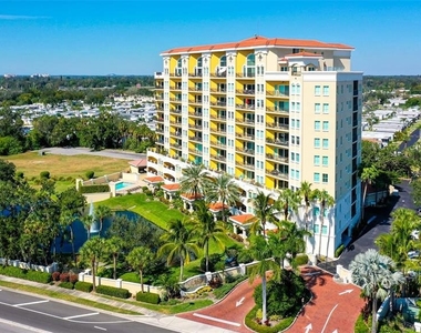 501 Haben Boulevard - Photo Thumbnail 1