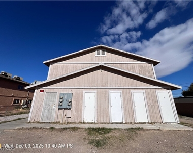 4945 Kell Lane - Photo Thumbnail 8