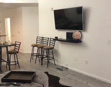 31 Agate Avenue - Photo Thumbnail 33