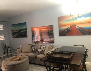 31 Agate Avenue - Photo Thumbnail 23