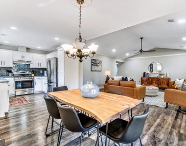 10960 Morning Dove Drive - Photo Thumbnail 5