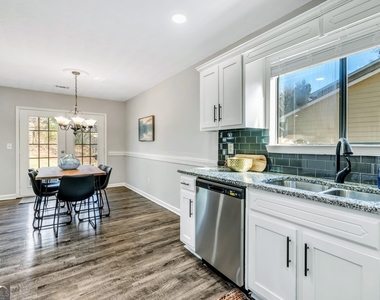 10960 Morning Dove Drive - Photo Thumbnail 9