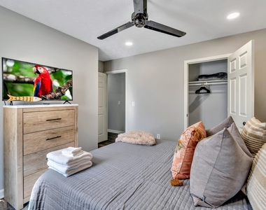 10960 Morning Dove Drive - Photo Thumbnail 22