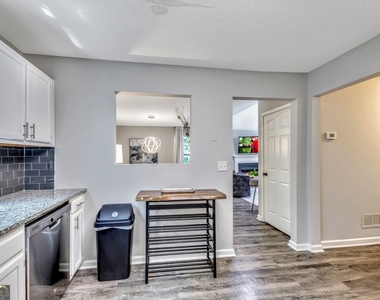4210 Lakes End Drive Nw - Photo Thumbnail 13