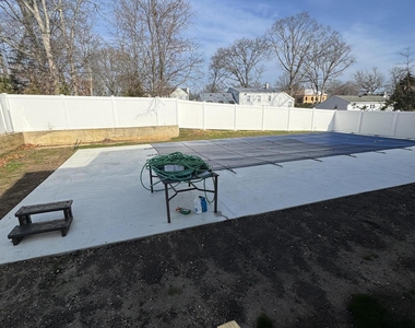 259 Garfield Avenue - Photo Thumbnail 14