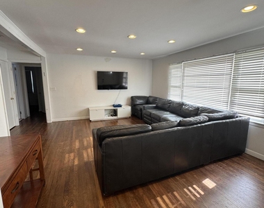 259 Garfield Avenue - Photo Thumbnail 1