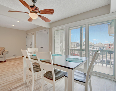 42 Hamilton Avenue - Photo Thumbnail 10