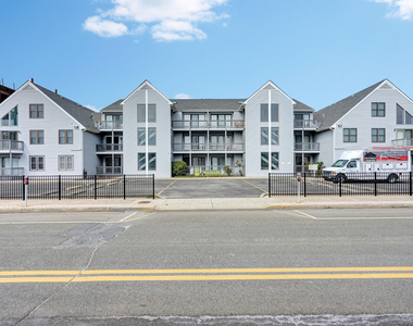 42 Hamilton Avenue - Photo Thumbnail 22