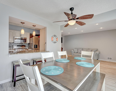 42 Hamilton Avenue - Photo Thumbnail 8