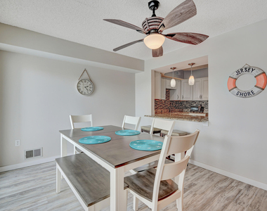 42 Hamilton Avenue - Photo Thumbnail 7