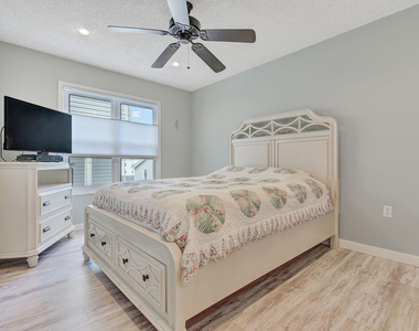 42 Hamilton Avenue - Photo Thumbnail 19